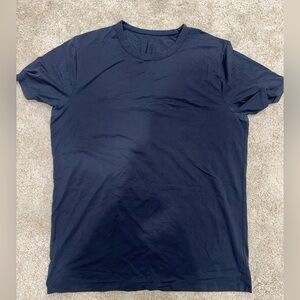 LULULEMON men’s blue t-shirt